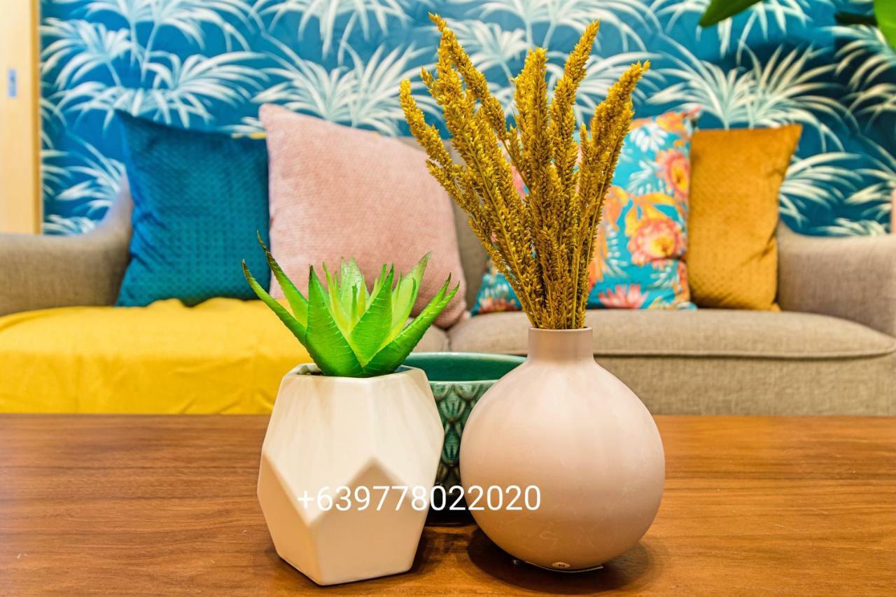 One Uptown Residence Bgc Pateros Eksteriør billede