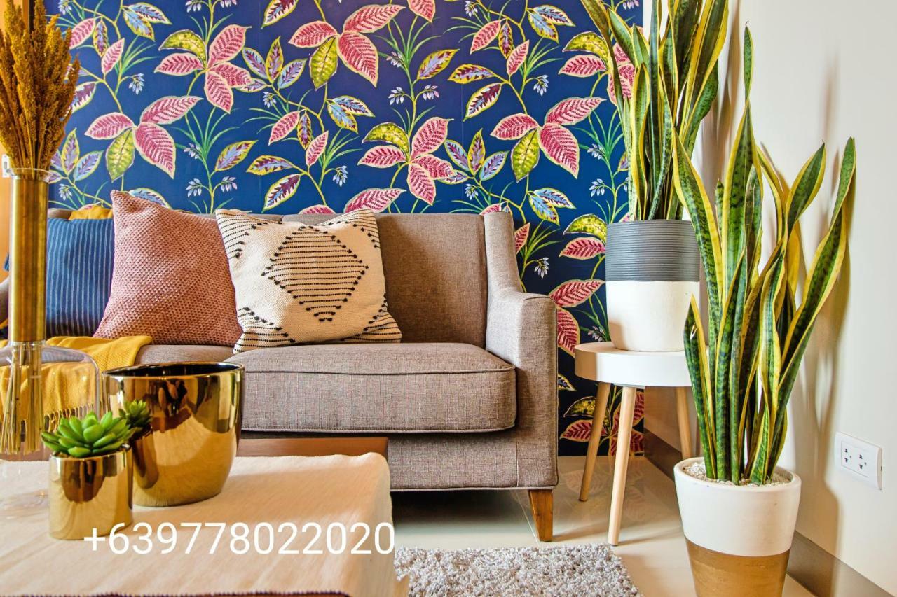 One Uptown Residence Bgc Pateros Eksteriør billede